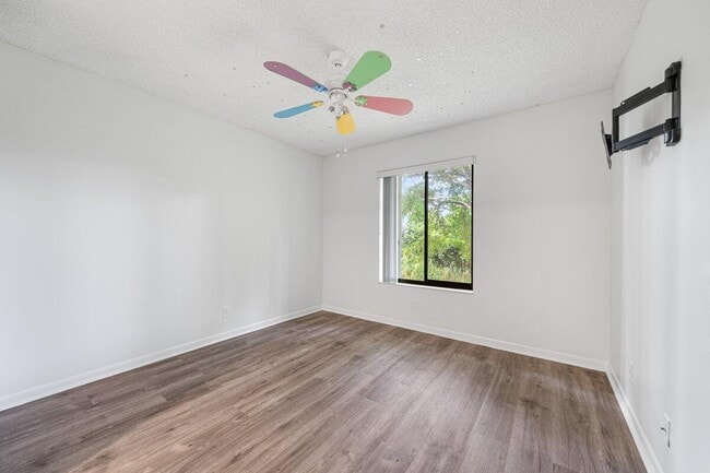 Photo - 3618 Alder Dr Condo Unit H2
