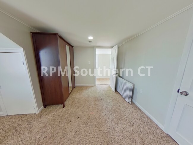 Single Family Home | 4 bedroom | Hamden