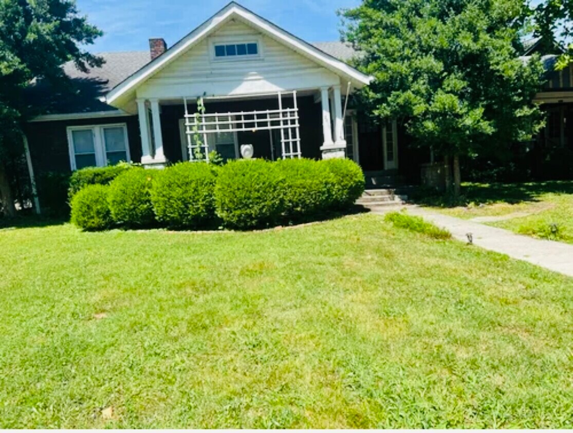 Photo - 2035 Elliott Ave (Nashville, TN)