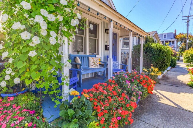 Photo - 77 Abbott Ave