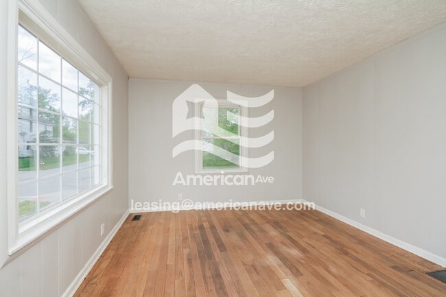Photo - 1802 O Brien St