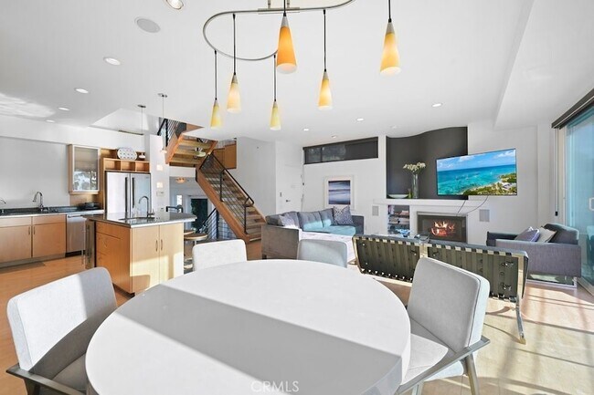326 Loma Terrace