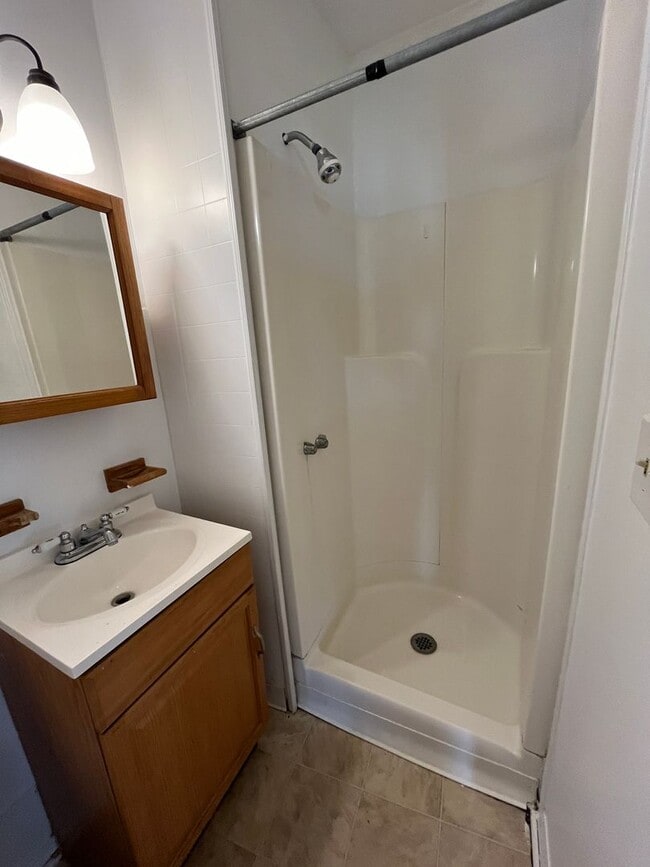 Photo - 914 Grant Ave Unit 914 Grant Ave- #1