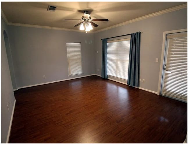 Photo - 1085 Shop Rd Unidad 345