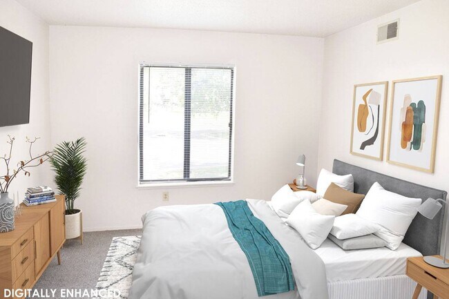 Photo - Seville Apartments