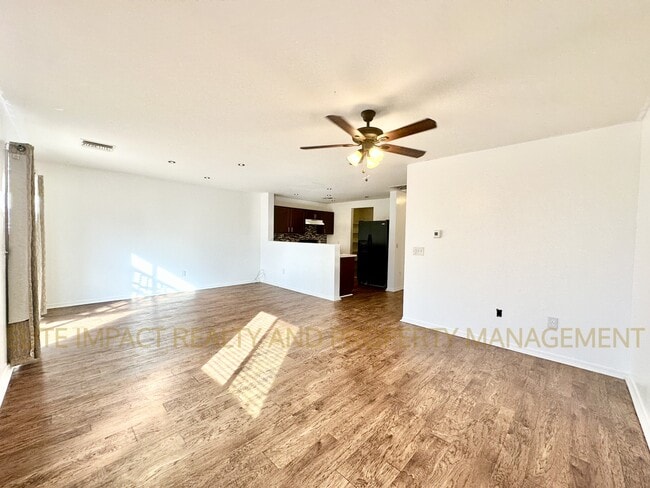 Photo - 5210 E Desert Straw Ln