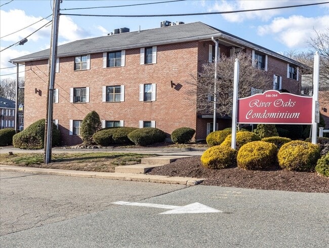 Building Photo - 360 Neponset St Unit 702
