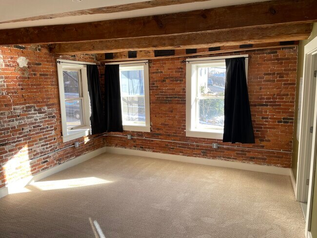 Photo - 67 Bow St Unidad 2