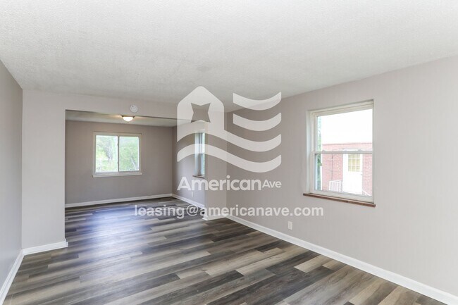 Photo - 3797 Walls St