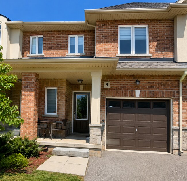 Building Photo - 9 Arietta Ln