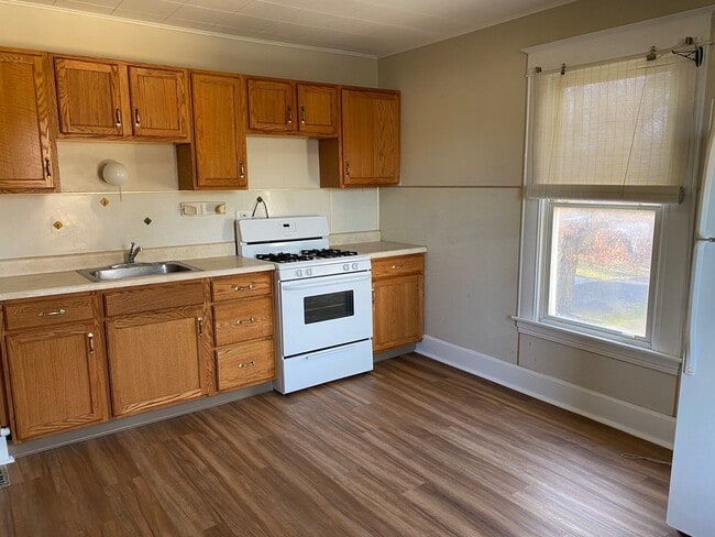 Photo - 123 Teckla Ave Unit 123 Tekla  B