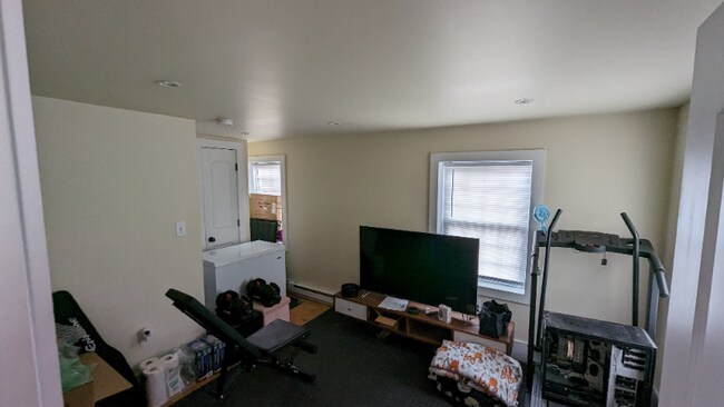 Photo - 401 High St Unit B