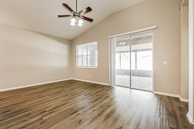 Photo - 8610 Sandy Plains Dr