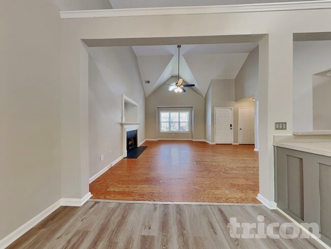 Photo - 32 Mountain View Dr