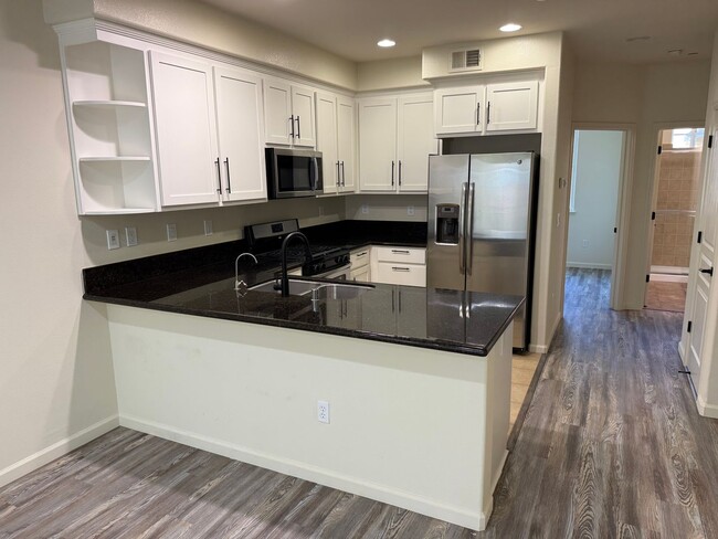 566 Almaden Walk Loop