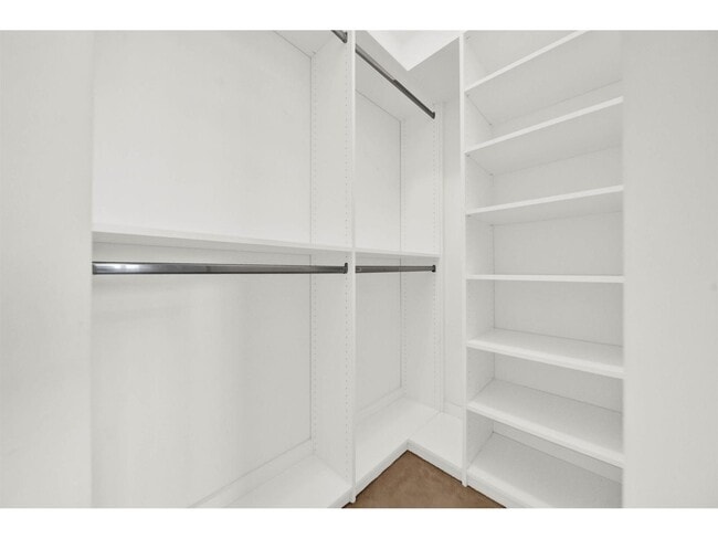 Photo - 15168-15133 33 Ave Unit 211