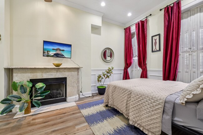 Building Photo - 1520 McCulloh St