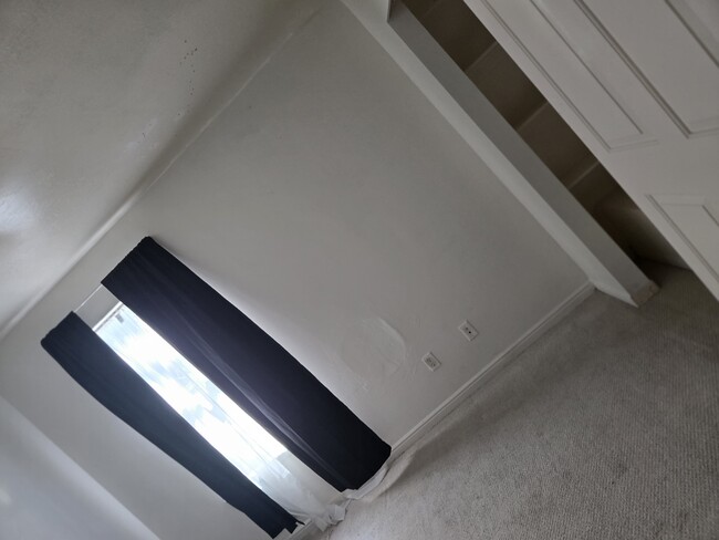 Photo - 862 Simondi Ave