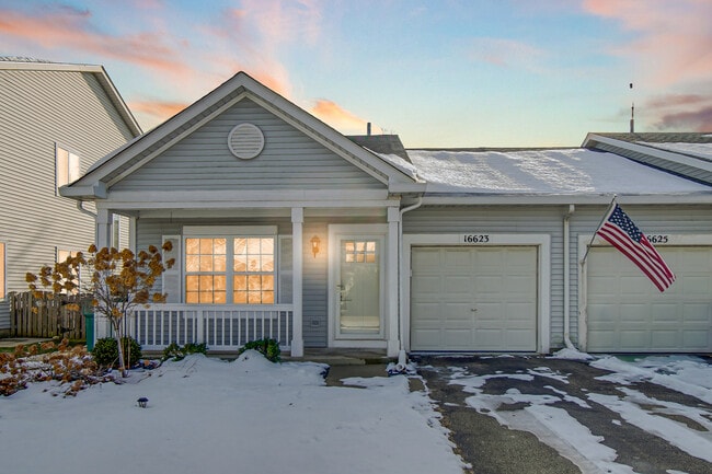 Photo - 16623 Natoma Dr