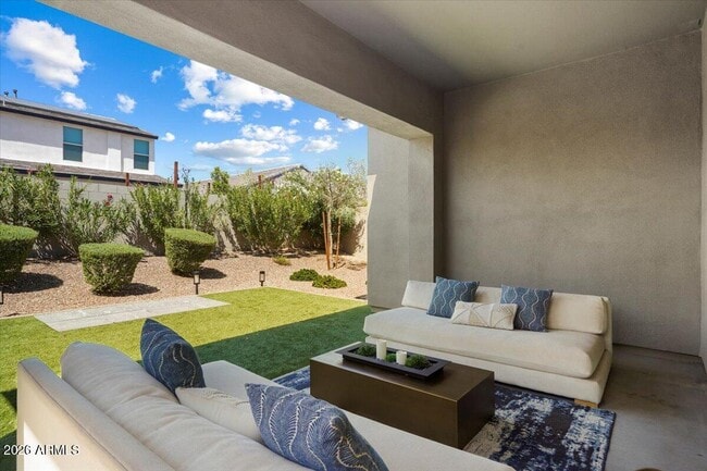 Building Photo - 6630 E Villa Rita Dr