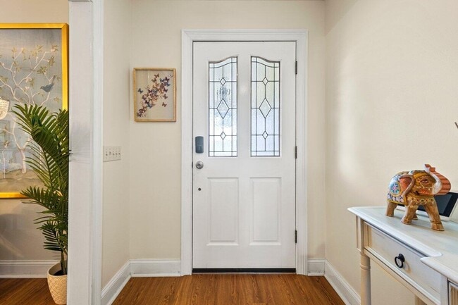 Photo - 1345 SW Cedar Cove