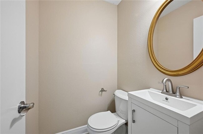 Photo - 1549 Eastwood Dr