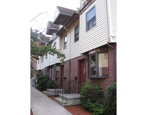 Photo - 41 Ashford St Unit 8