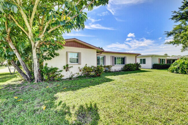 14425 Amapola Way