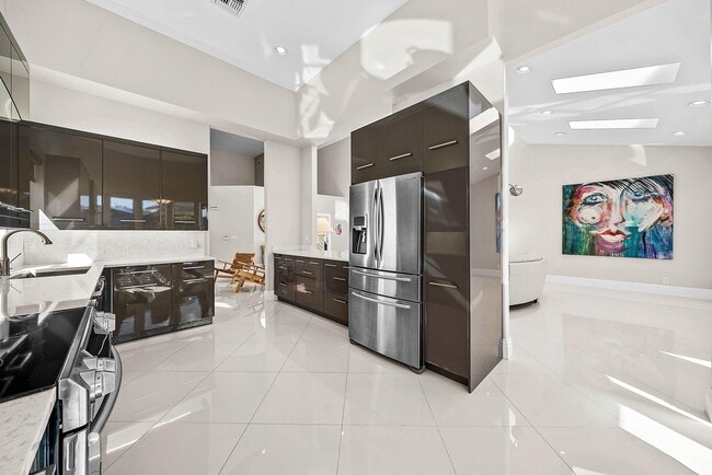 Photo - 5312 Steeplechase