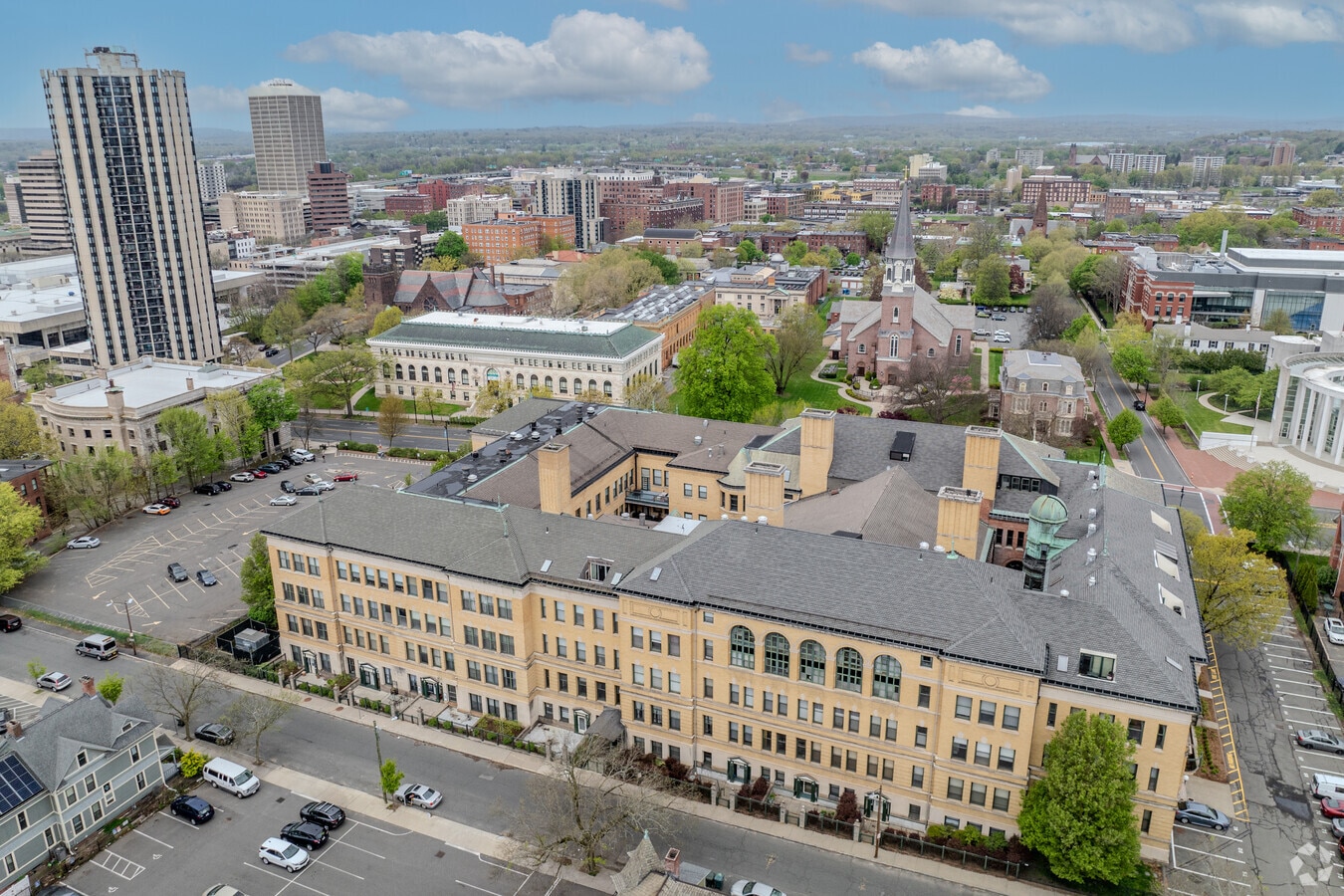 Exterior - Classical High Condominiums