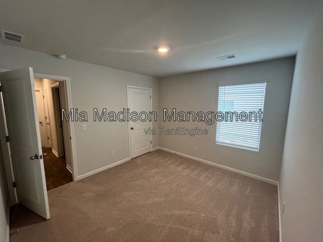 Photo - 214 Barbados Rd