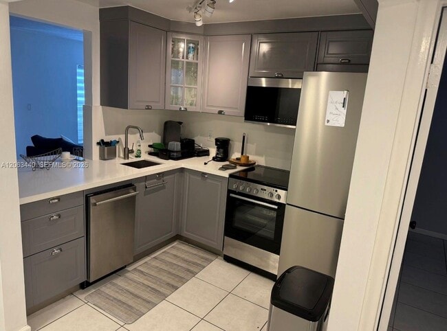 Photo - 3868 NE 169th St Unit 402