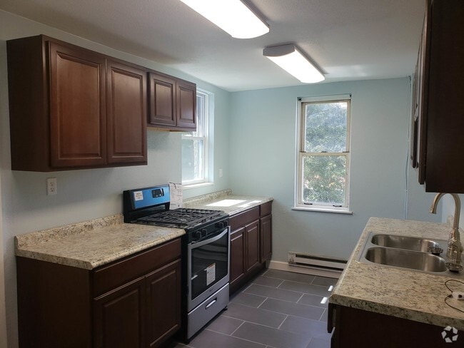 Building Photo - 84 S 15th St Unit 3 Rental