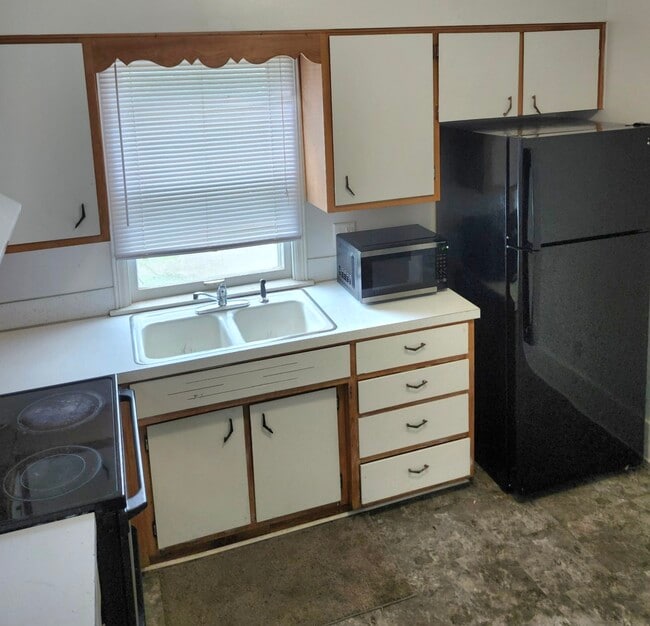 Photo - 324 N Jefferson St