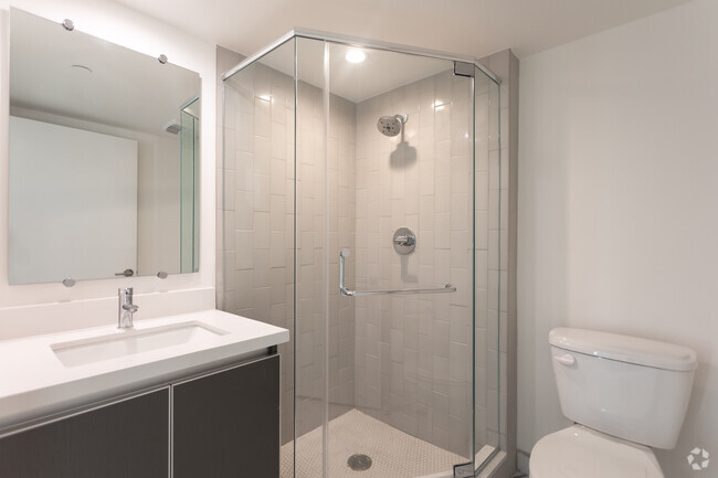 2BR,2BA - 800SF - Bathroom - Sunset Rise by Wiseman