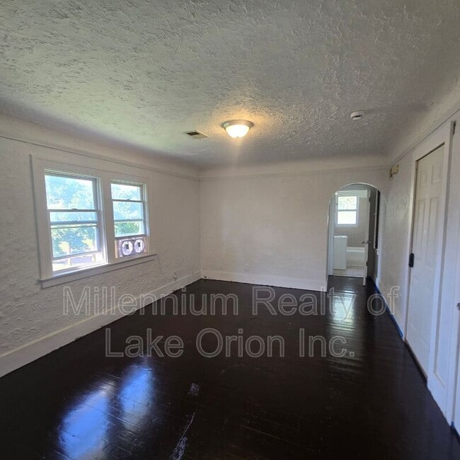 Photo - 140 Summit St Unit #4
