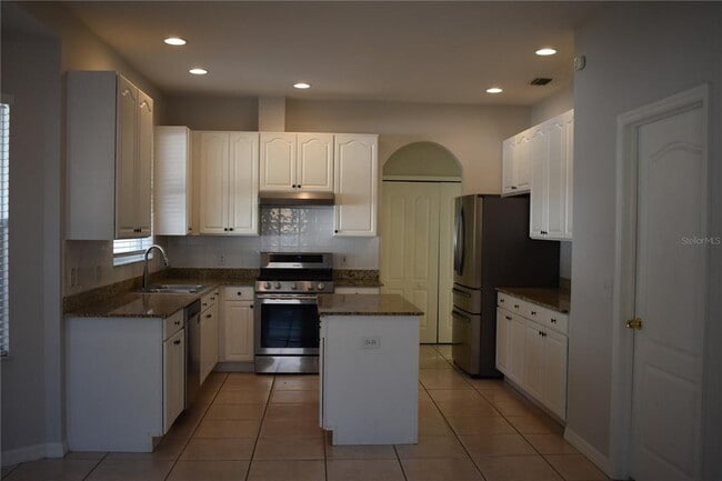 Photo - 15509 Montilla Loop