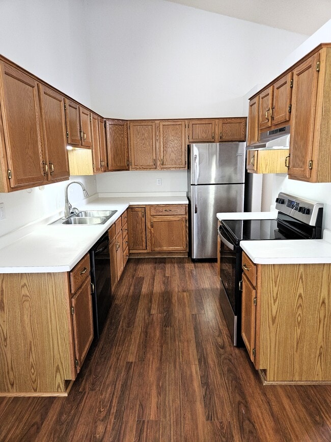 Photo - 7891 72nd St S