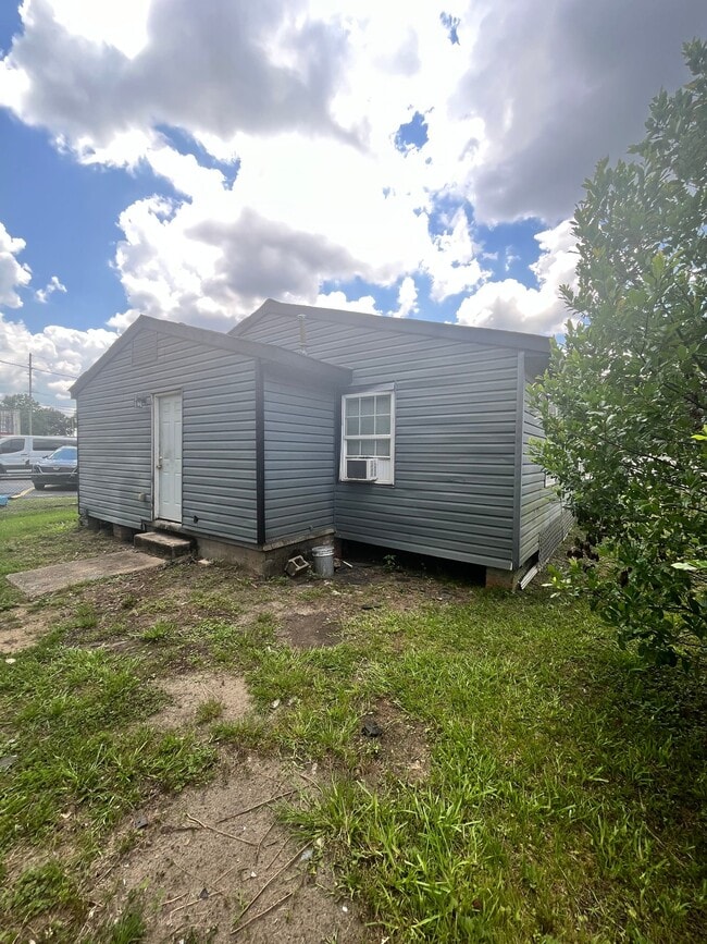 Photo - 3120 Lower Wetumpka Rd