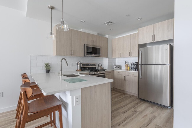 300 Marshall Dr Unit SI FL4-ID1041928P