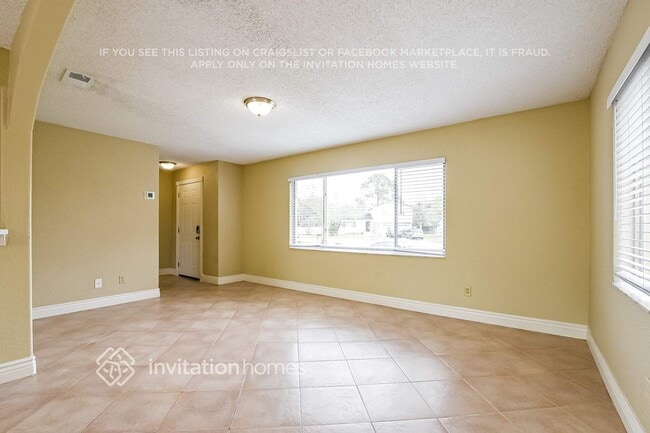 Photo - 113 Woodfield Ct