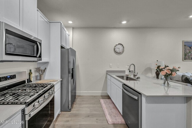 Photo - 1634 Icelandic Wy