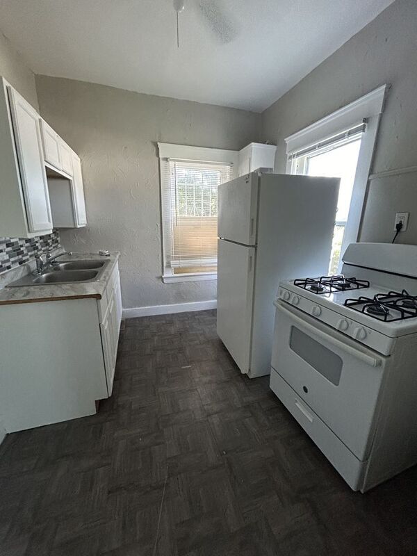 Photo - 880 Stevenson Rd