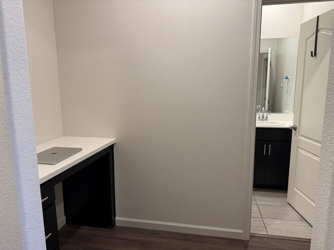 Photo - 3129 Ballena St