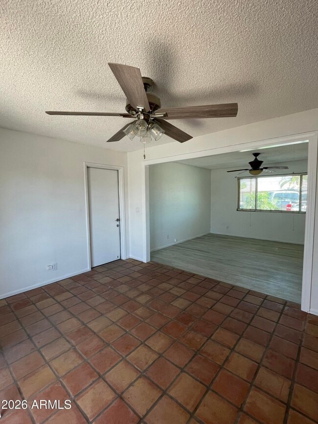 Photo - 2261 E Evergreen St
