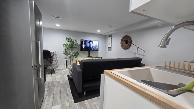 1673 Montello Ave NE Unit SI ID1588310P