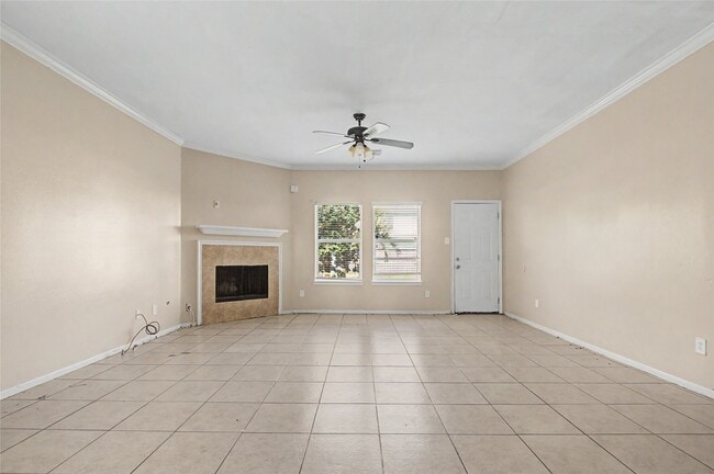 Photo - 5934 Sugar Field Ln