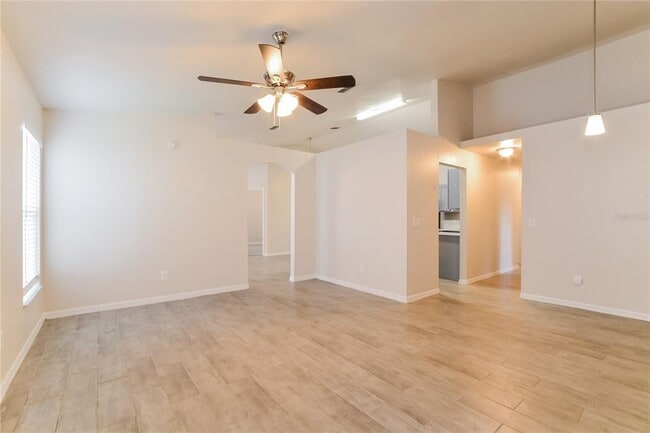 Photo - 1308 Whitewood Way Casa