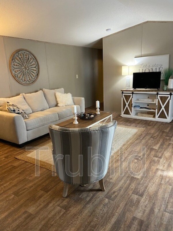 Photo - 54 N Lucky Ln