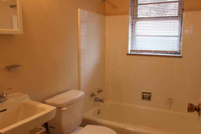 Photo - 2215 Coburn Blvd